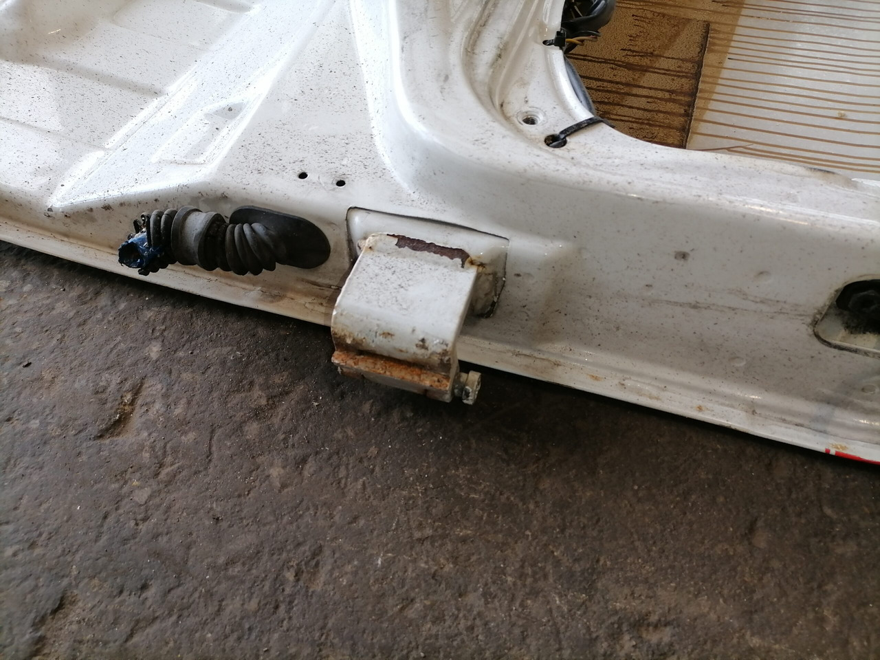 Scania Scania uks, vasak 1476534 - Door and parts for Truck: picture 5 Scania Scania uks, vasak 1476534 - Door and parts for Truck: picture 5