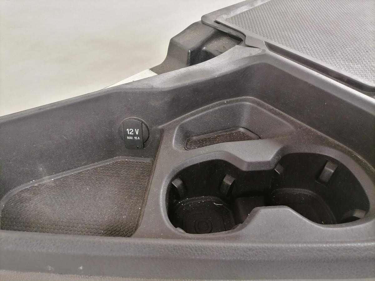 Scania Tool box 2901429 - Universal part for Truck: picture 3 Scania Tool box 2901429 - Universal part for Truck: picture 3