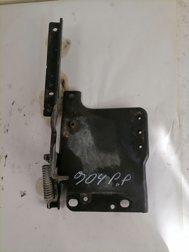 Scania lower grille carrier hinge 1742265 - Grill for Truck: picture 2 Scania lower grille carrier hinge 1742265 - Grill for Truck: picture 2
