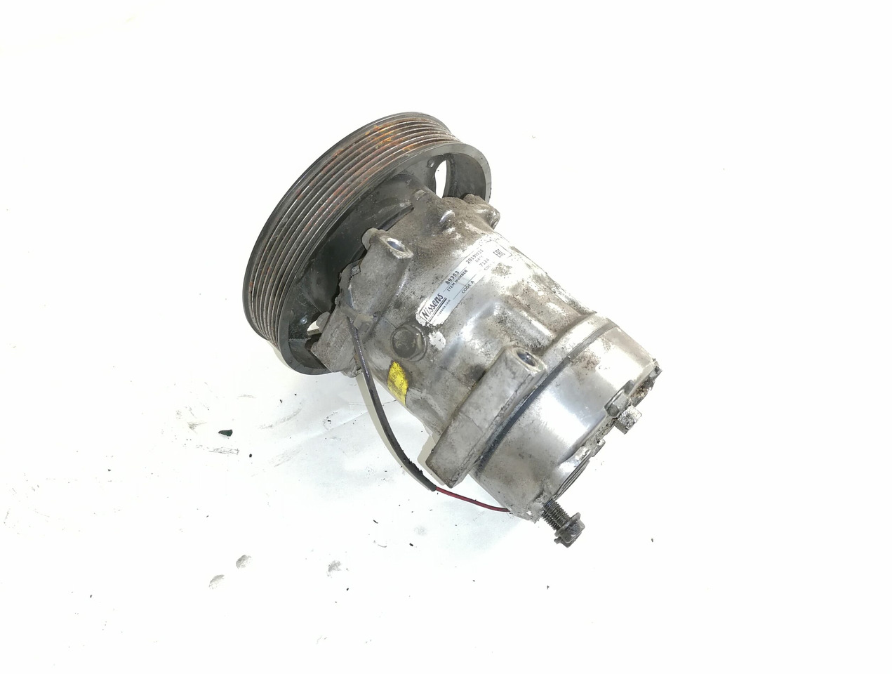 Volvo A/C compressor 89353 - Heating/ Ventilation for Truck: picture 1 Volvo A/C compressor 89353 - Heating/ Ventilation for Truck: picture 1