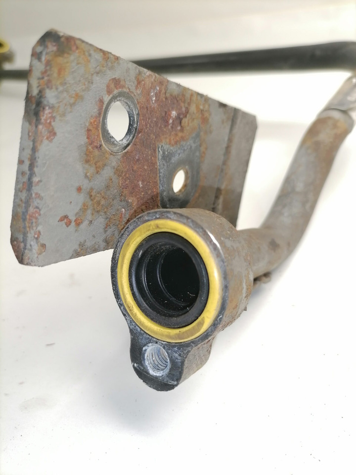 Volvo A/C pipe 20504127 - Heating/ Ventilation for Truck: picture 3 Volvo A/C pipe 20504127 - Heating/ Ventilation for Truck: picture 3