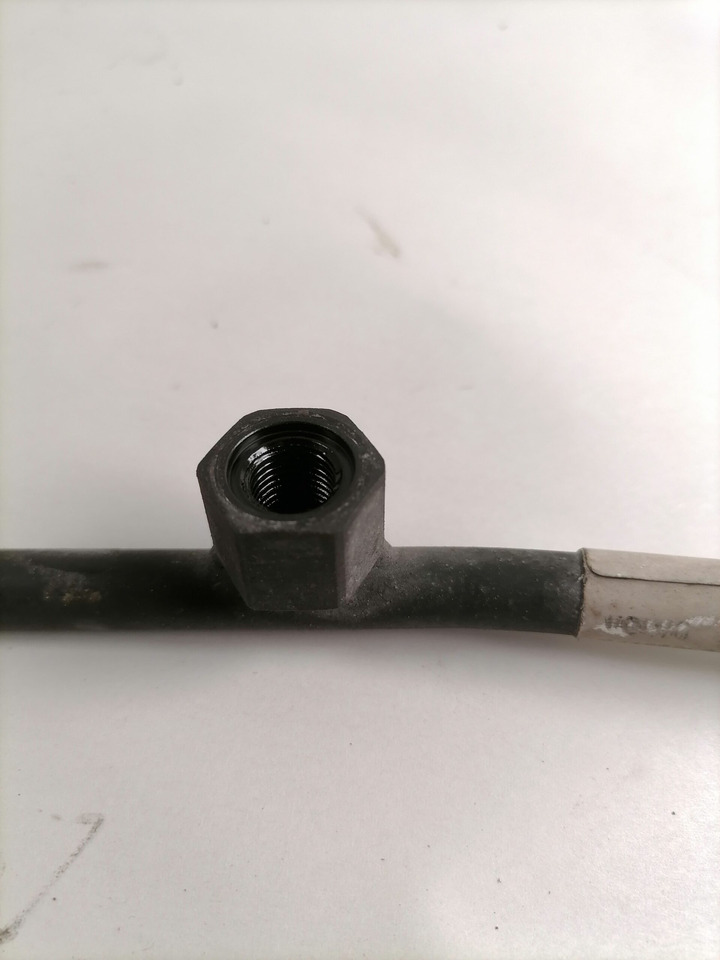 Volvo A/C pipe 84180959 - Heating/ Ventilation for Truck: picture 5 Volvo A/C pipe 84180959 - Heating/ Ventilation for Truck: picture 5