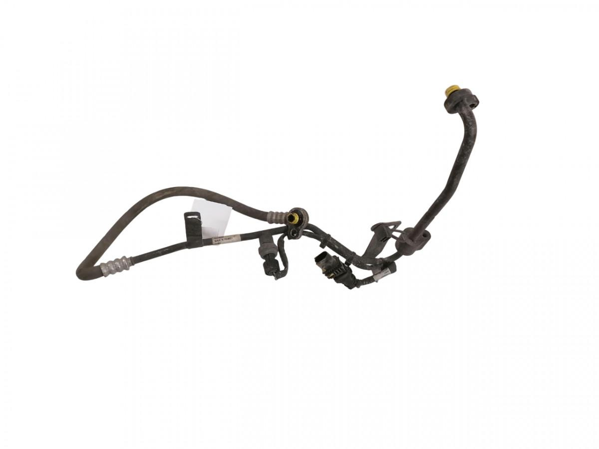 Volvo A/C pipe 84180959 - Heating/ Ventilation for Truck: picture 1 Volvo A/C pipe 84180959 - Heating/ Ventilation for Truck: picture 1