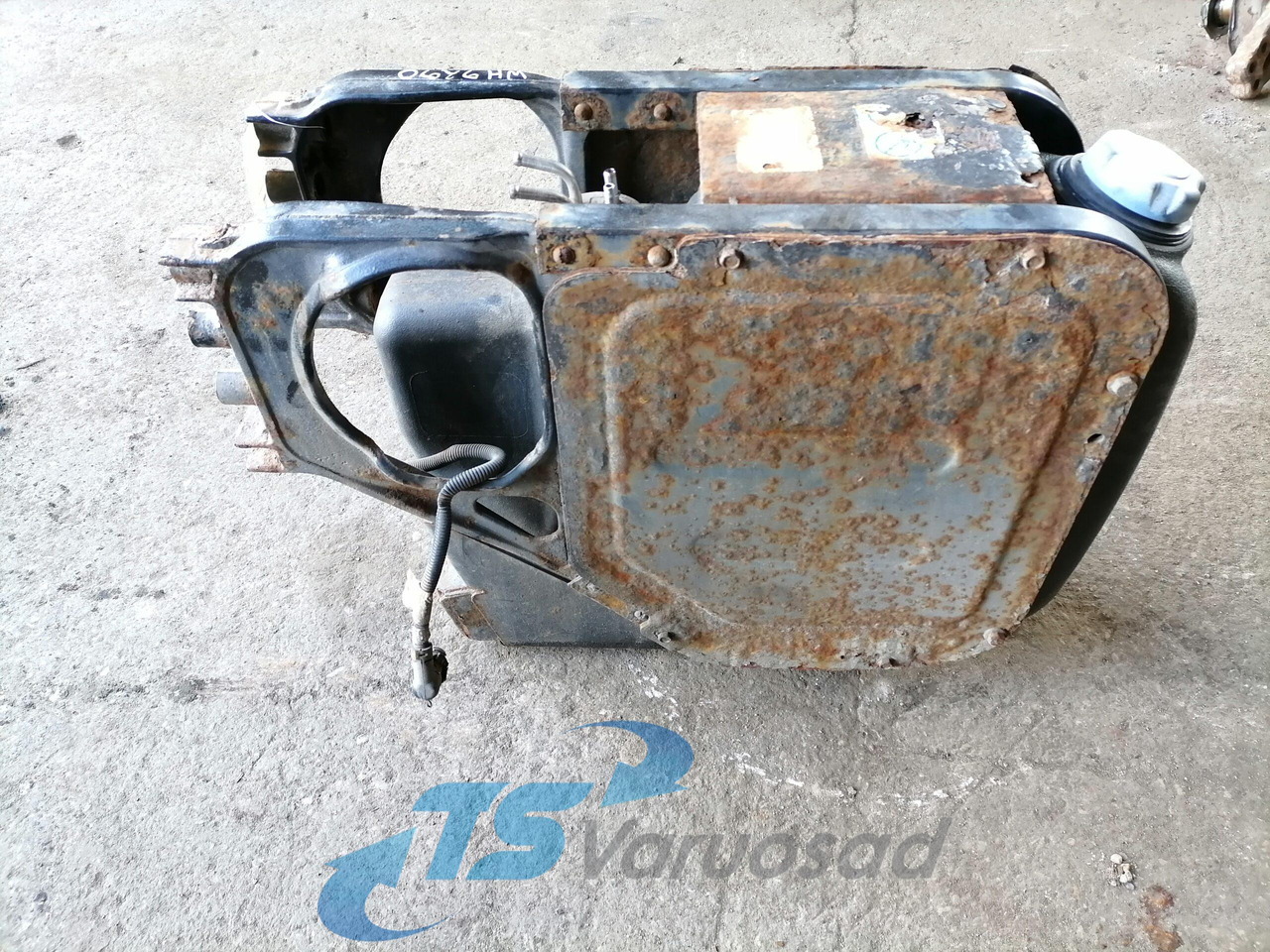 Volvo Ad Blue tank 20856475 - Fuel system for Truck: picture 5 Volvo Ad Blue tank 20856475 - Fuel system for Truck: picture 5
