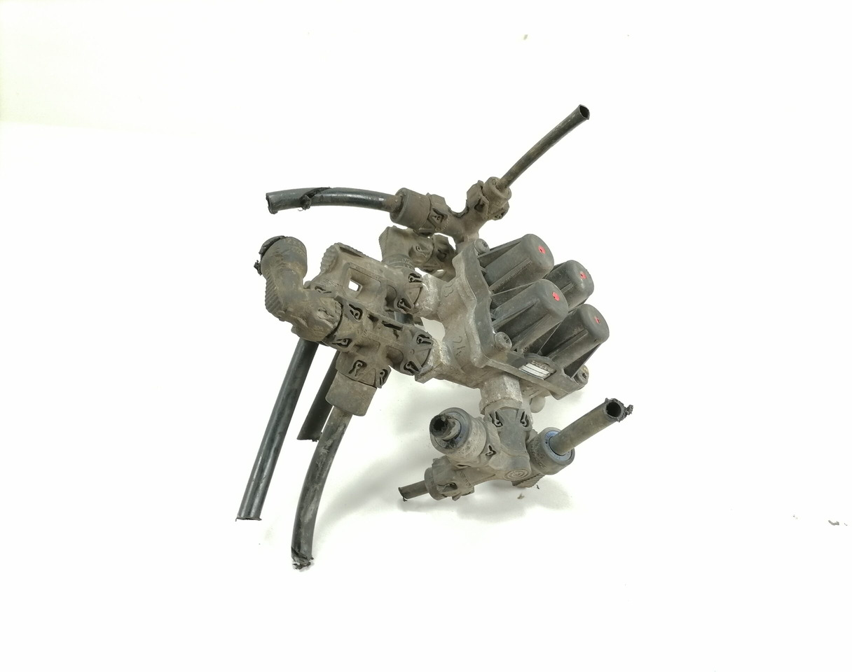 Volvo Air pressure control valve 21225479 - Brake valve for Truck: picture 1 Volvo Air pressure control valve 21225479 - Brake valve for Truck: picture 1