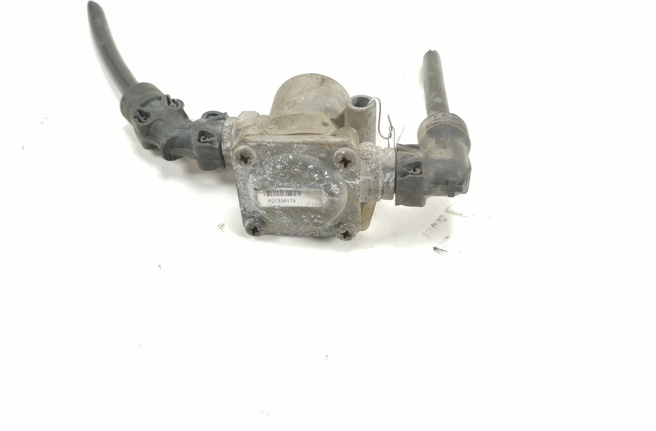 Volvo Air pressure control valve 21339179 - Brake valve for Truck: picture 2 Volvo Air pressure control valve 21339179 - Brake valve for Truck: picture 2