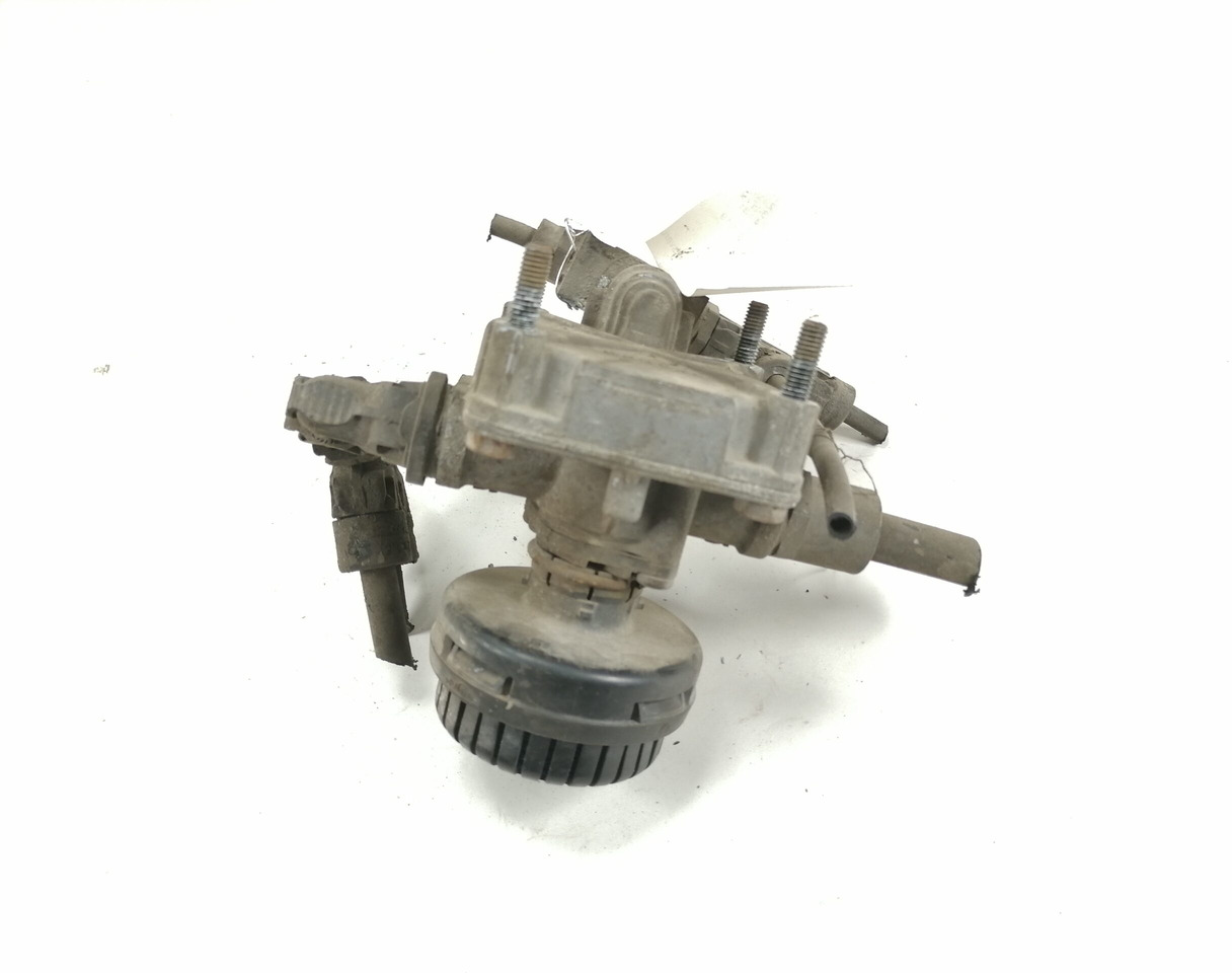 Volvo Air pressure control valve 3173150 - Brake valve for Truck: picture 4 Volvo Air pressure control valve 3173150 - Brake valve for Truck: picture 4