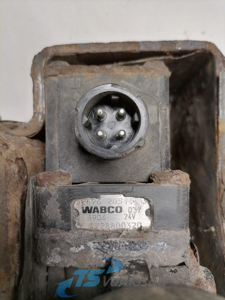 Volvo Air suspension control valve, ECAS 20514449 - Brake valve for Truck: picture 2 Volvo Air suspension control valve, ECAS 20514449 - Brake valve for Truck: picture 2