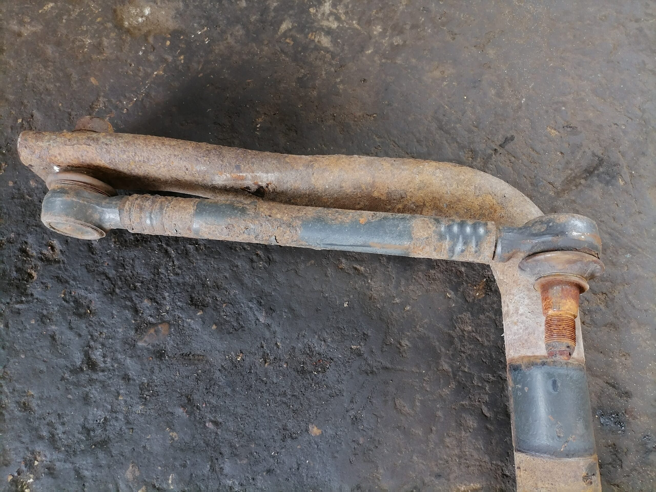 Volvo Anti-roll bar 20443075 - Anti-roll bar for Truck: picture 3 Volvo Anti-roll bar 20443075 - Anti-roll bar for Truck: picture 3