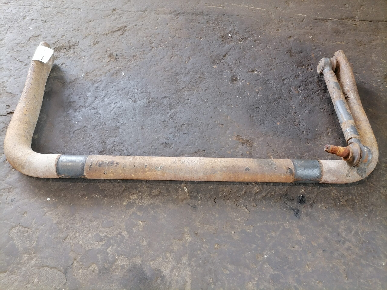 Volvo Anti-roll bar 20443075 - Anti-roll bar for Truck: picture 4 Volvo Anti-roll bar 20443075 - Anti-roll bar for Truck: picture 4
