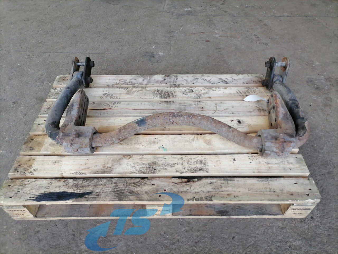 Volvo Anti-roll bar 20726581 - Anti-roll bar for Truck: picture 2 Volvo Anti-roll bar 20726581 - Anti-roll bar for Truck: picture 2