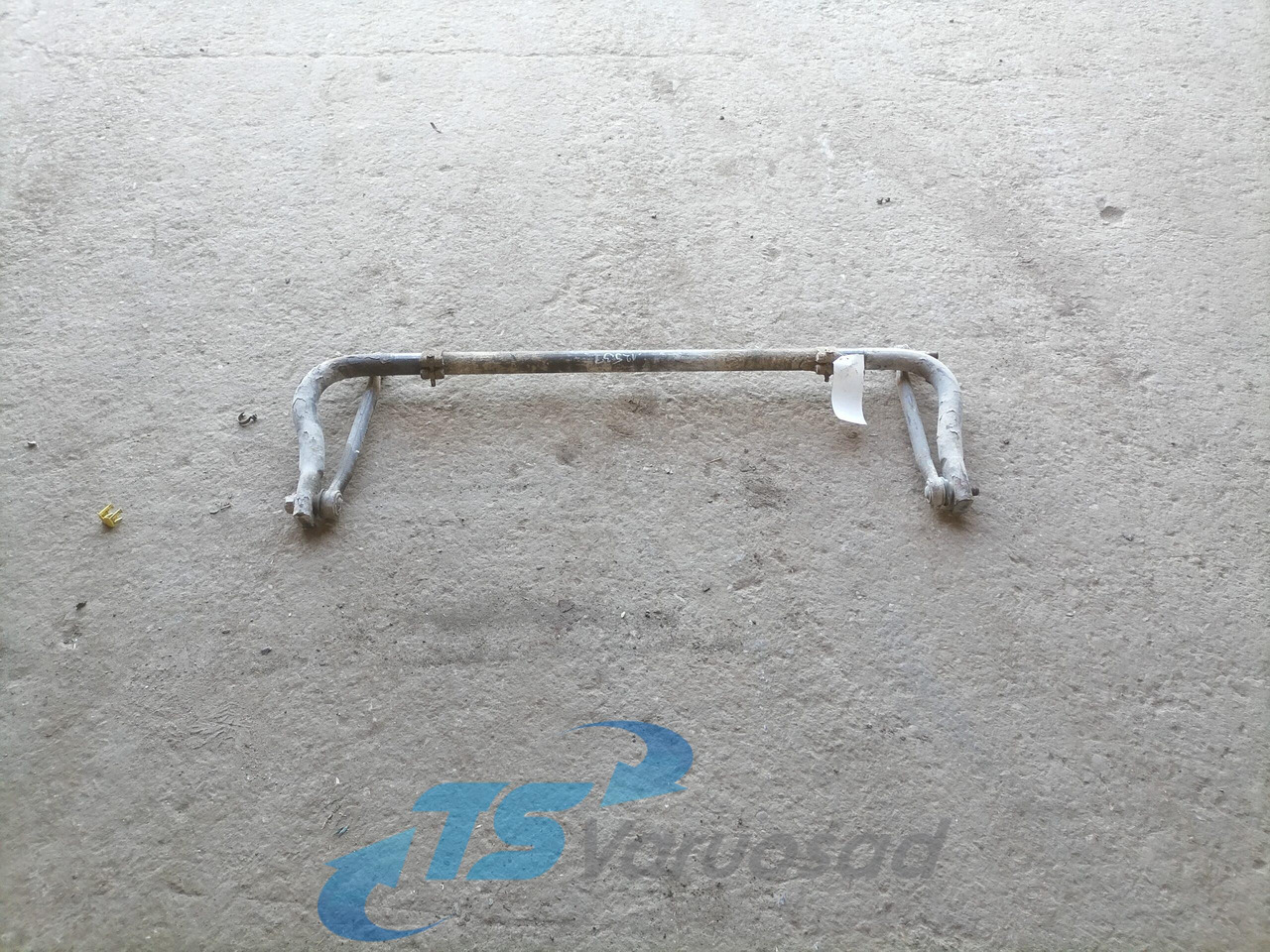 Volvo Anti-roll bar 22357937 - Anti-roll bar for Truck: picture 1 Volvo Anti-roll bar 22357937 - Anti-roll bar for Truck: picture 1