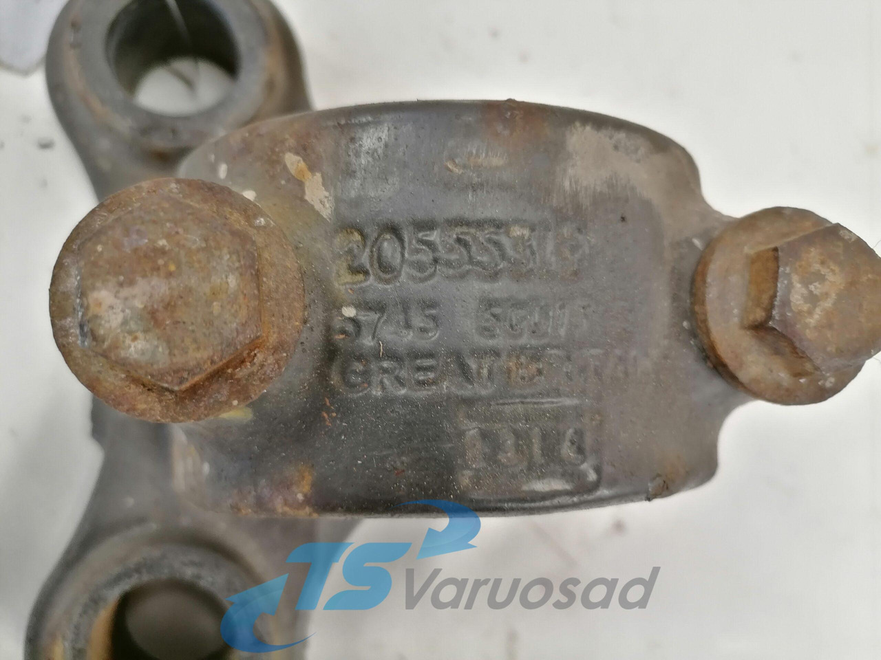 Volvo Anti-roll bar bracket 20555319 - Anti-roll bar for Truck: picture 2 Volvo Anti-roll bar bracket 20555319 - Anti-roll bar for Truck: picture 2