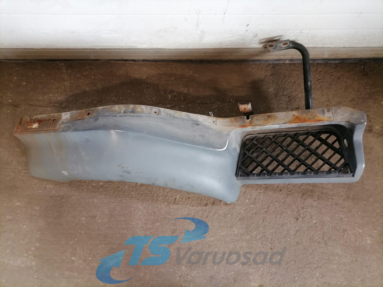 Volvo Astmelaua plastik 5010353501 - Footstep for Truck: picture 2 Volvo Astmelaua plastik 5010353501 - Footstep for Truck: picture 2