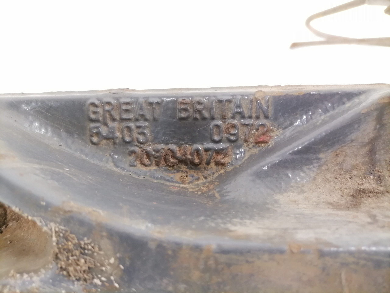 Volvo Bracket 20704076 - Axle and parts for Truck: picture 3 Volvo Bracket 20704076 - Axle and parts for Truck: picture 3