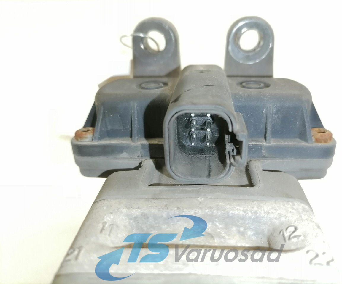 Volvo Brake pressure control 21390592 - Brake valve for Truck: picture 3 Volvo Brake pressure control 21390592 - Brake valve for Truck: picture 3