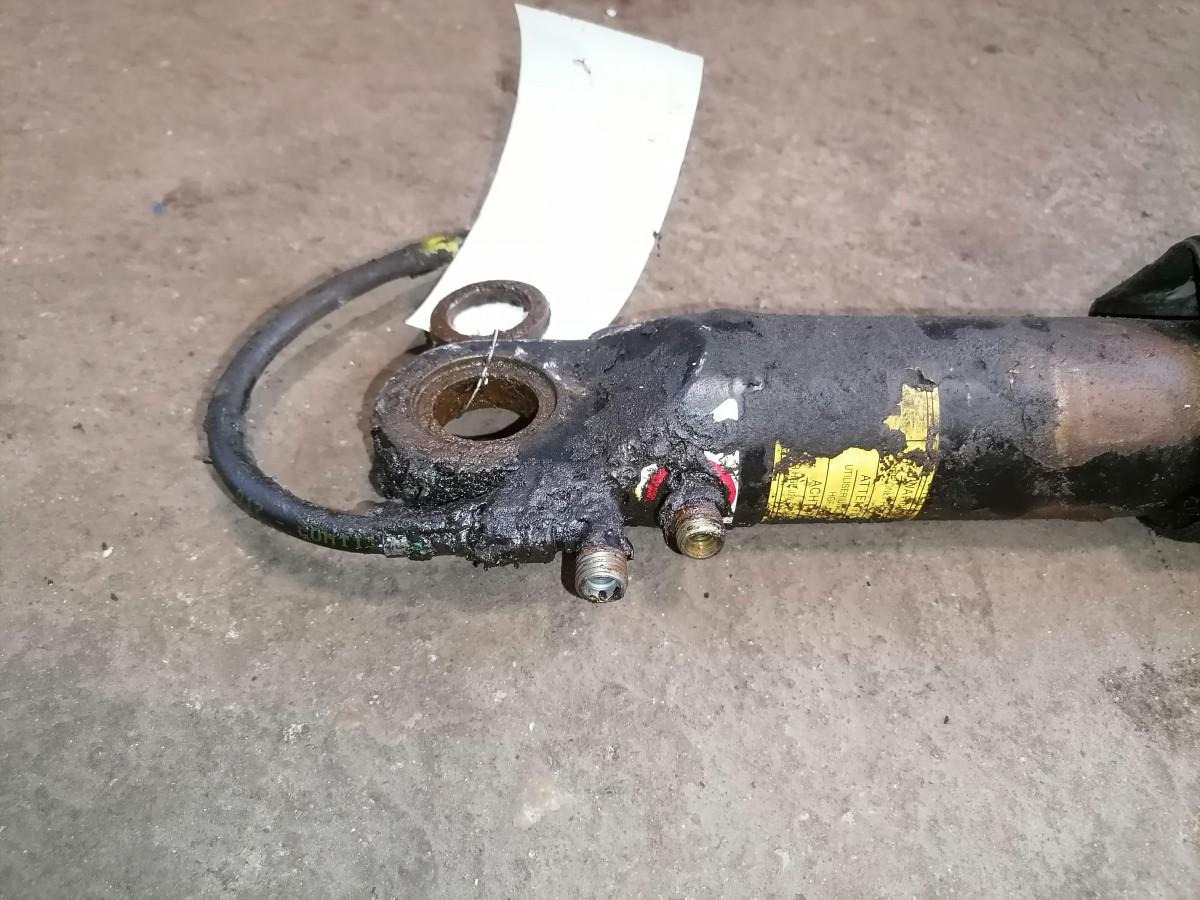 Volvo Cab tilting cylinder 20722124 - Cab suspension for Truck: picture 4 Volvo Cab tilting cylinder 20722124 - Cab suspension for Truck: picture 4
