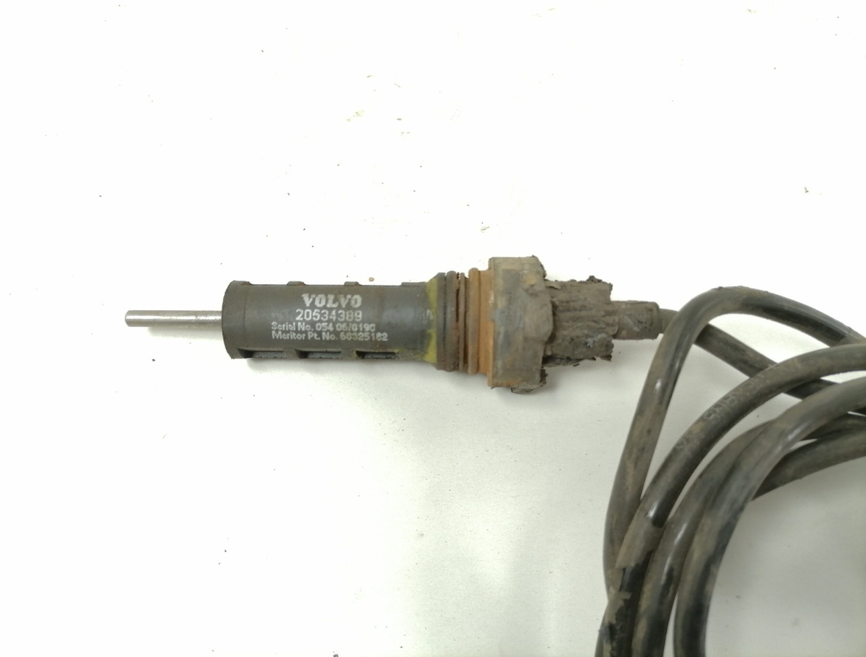 Volvo Cable, brake pad 20534389 - Brake parts for Truck: picture 2 Volvo Cable, brake pad 20534389 - Brake parts for Truck: picture 2