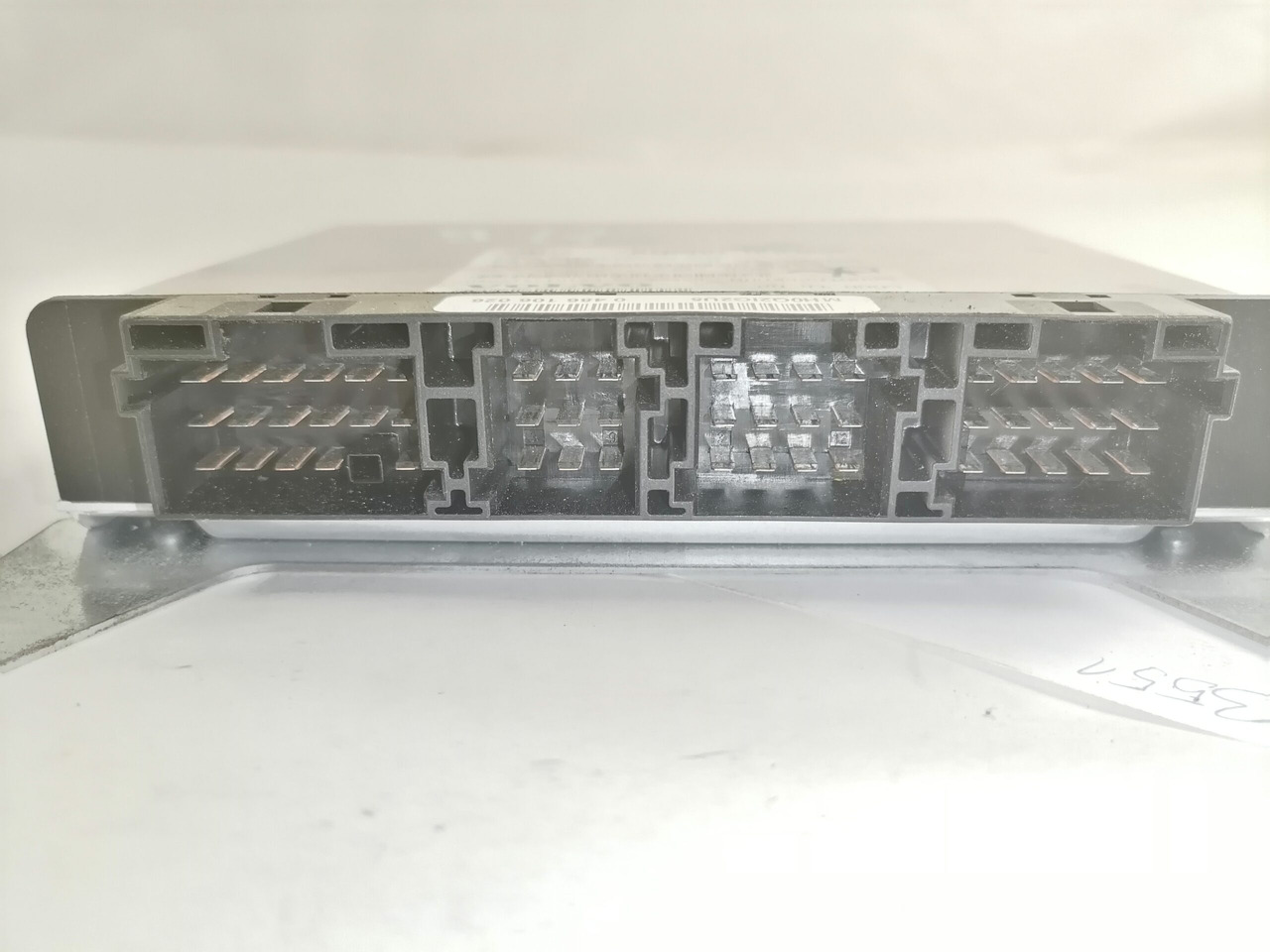 Volvo EBS control unit 20410009 - ECU for Truck: picture 2 Volvo EBS control unit 20410009 - ECU for Truck: picture 2