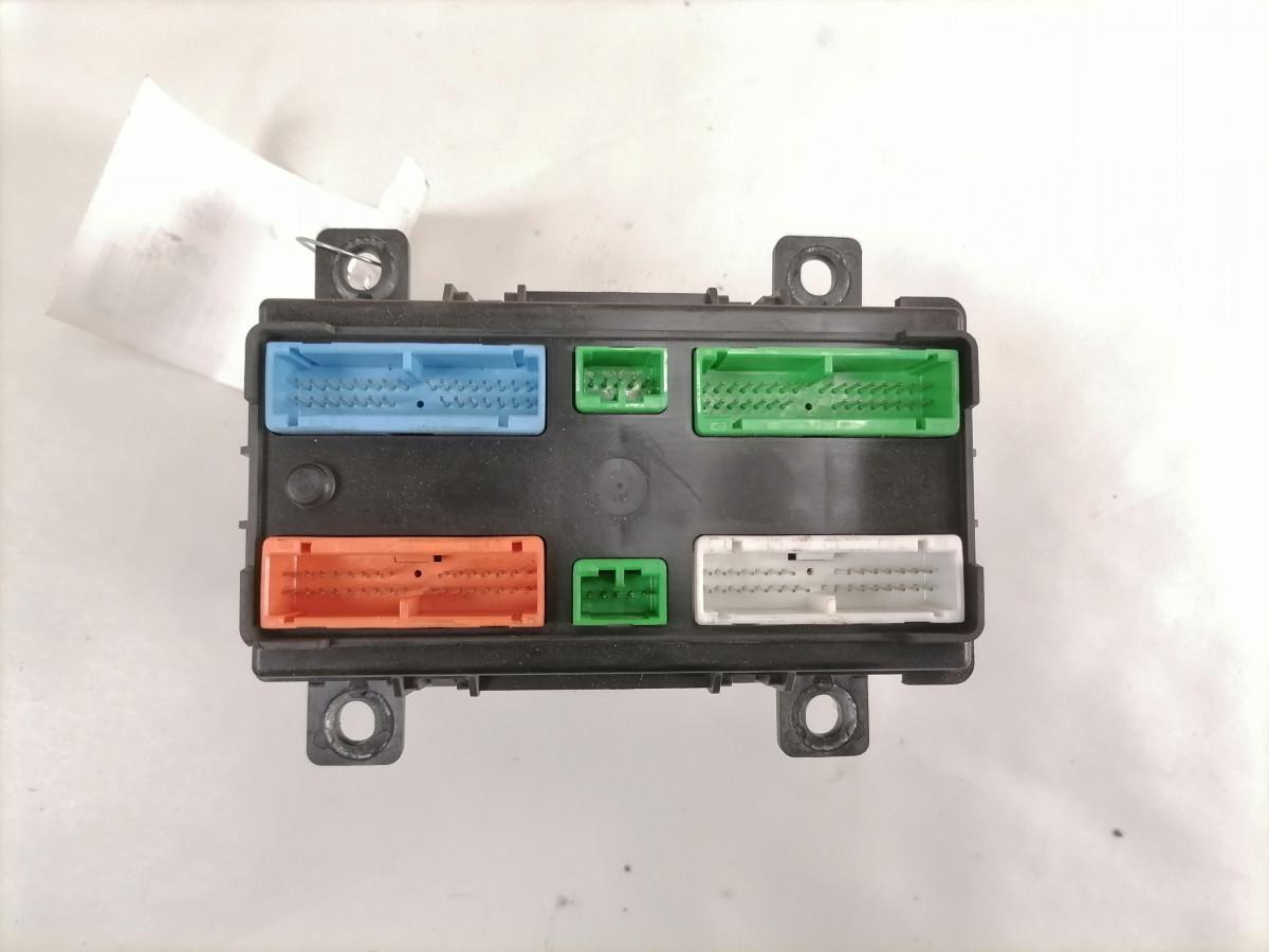 Volvo Ecu, VECU 20758801 - ECU for Truck: picture 3 Volvo Ecu, VECU 20758801 - ECU for Truck: picture 3
