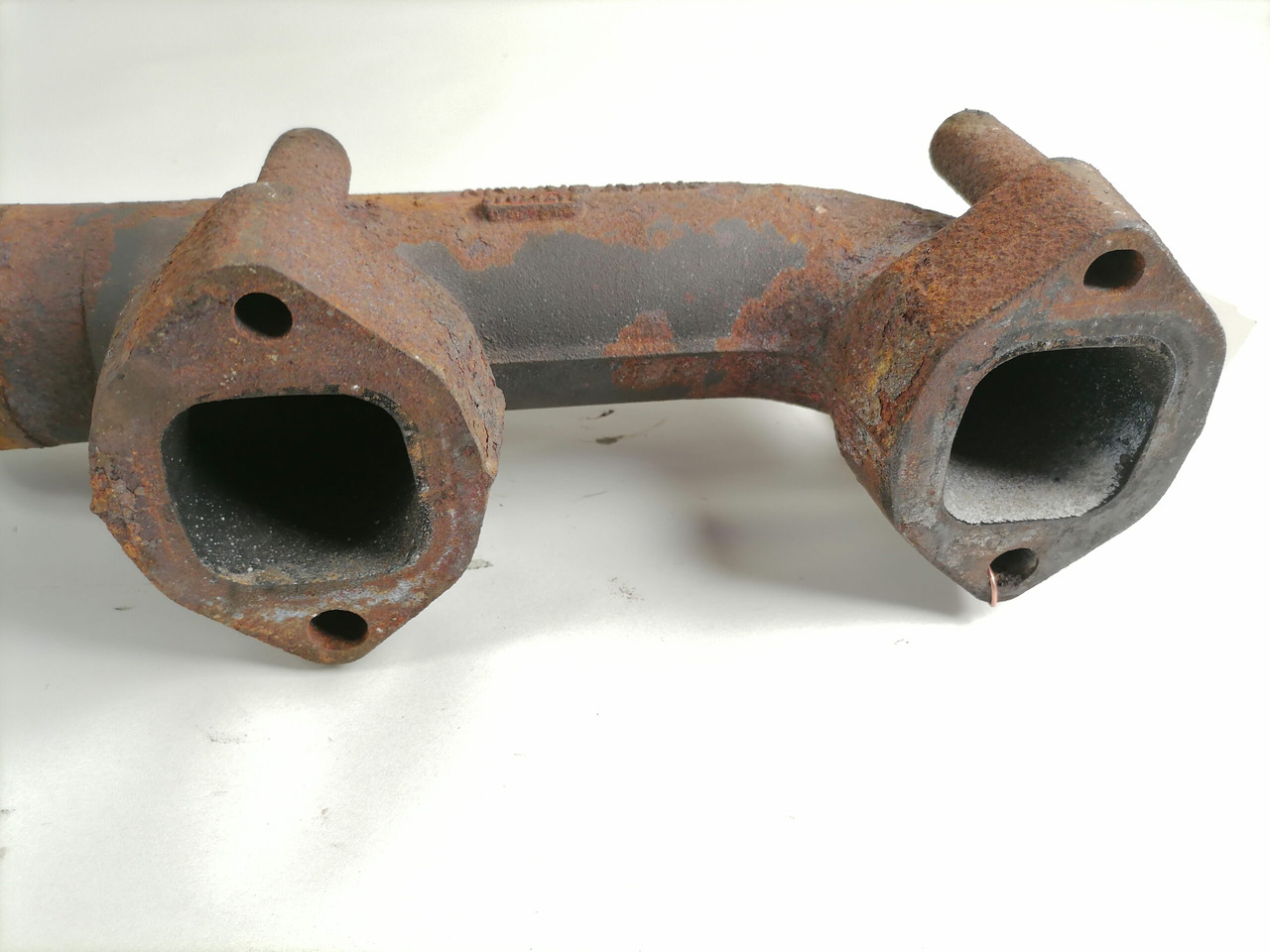 Volvo Exhaust mainfold 21767046 - Exhaust manifold for Truck: picture 3 Volvo Exhaust mainfold 21767046 - Exhaust manifold for Truck: picture 3