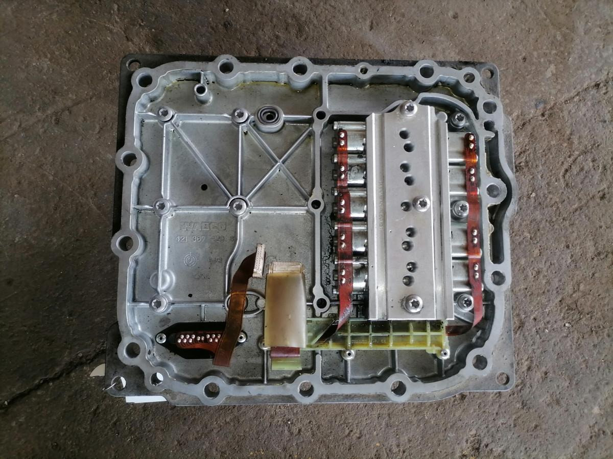 Volvo Gear control 4213674206 - Gearbox and parts for Truck: picture 2 Volvo Gear control 4213674206 - Gearbox and parts for Truck: picture 2