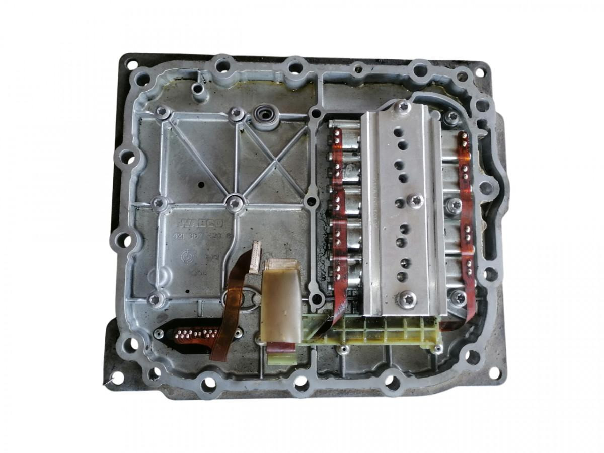 Volvo Gear control 4213674206 - Gearbox and parts for Truck: picture 1 Volvo Gear control 4213674206 - Gearbox and parts for Truck: picture 1