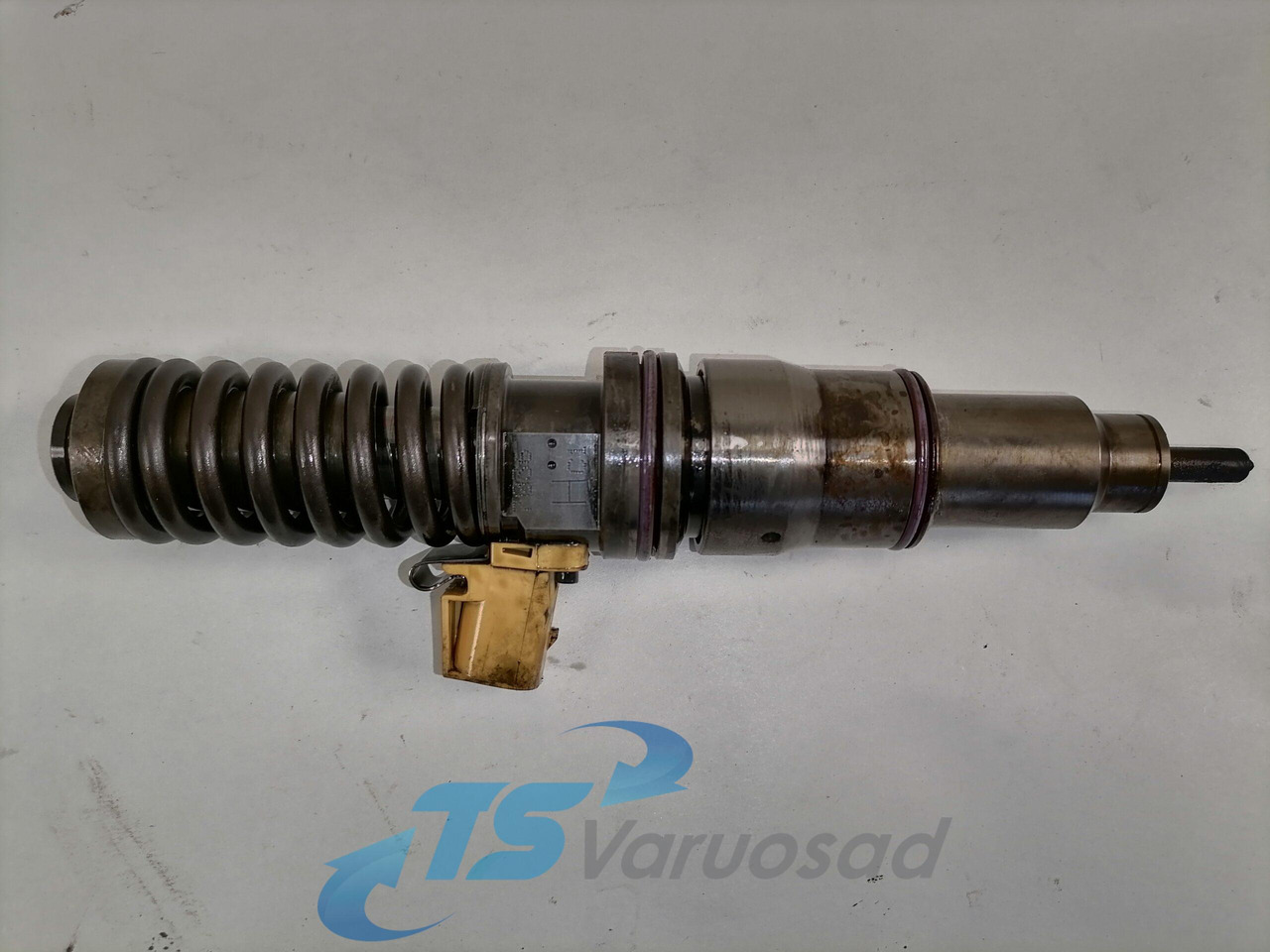 Volvo Injector 20584347 - Fuel pump for Truck: picture 2 Volvo Injector 20584347 - Fuel pump for Truck: picture 2