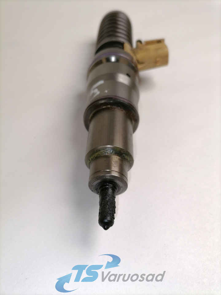 Volvo Injector 20972223 - Fuel pump for Truck: picture 2 Volvo Injector 20972223 - Fuel pump for Truck: picture 2