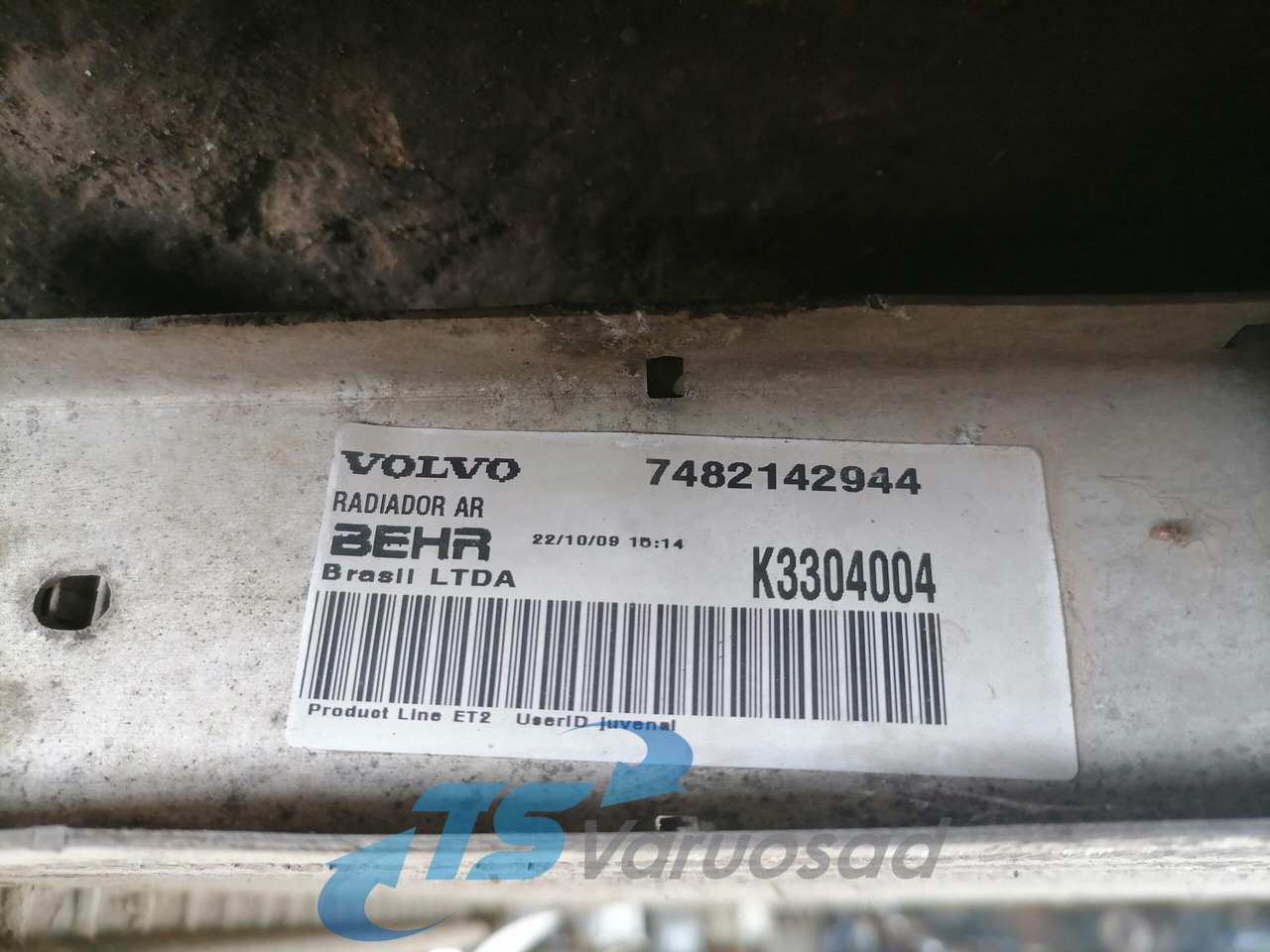 Volvo Intercooler radiator 7482142944 - Intercooler for Truck: picture 3 Volvo Intercooler radiator 7482142944 - Intercooler for Truck: picture 3