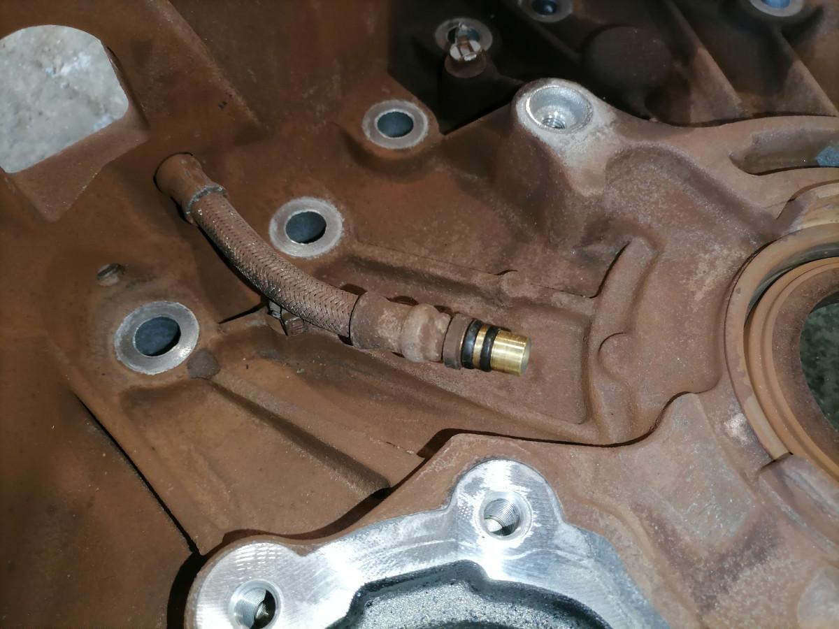 Volvo Käigukasti korpus 23003679 - Gearbox and parts for Truck: picture 4 Volvo Käigukasti korpus 23003679 - Gearbox and parts for Truck: picture 4