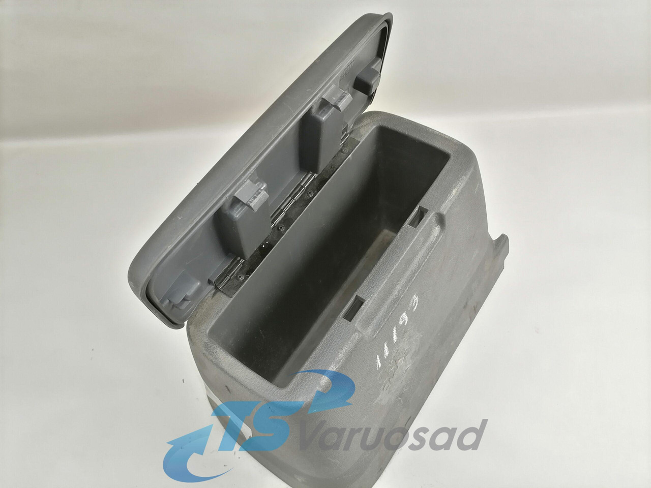 Volvo Panipaik 20360395 - Universal part for Truck: picture 3 Volvo Panipaik 20360395 - Universal part for Truck: picture 3