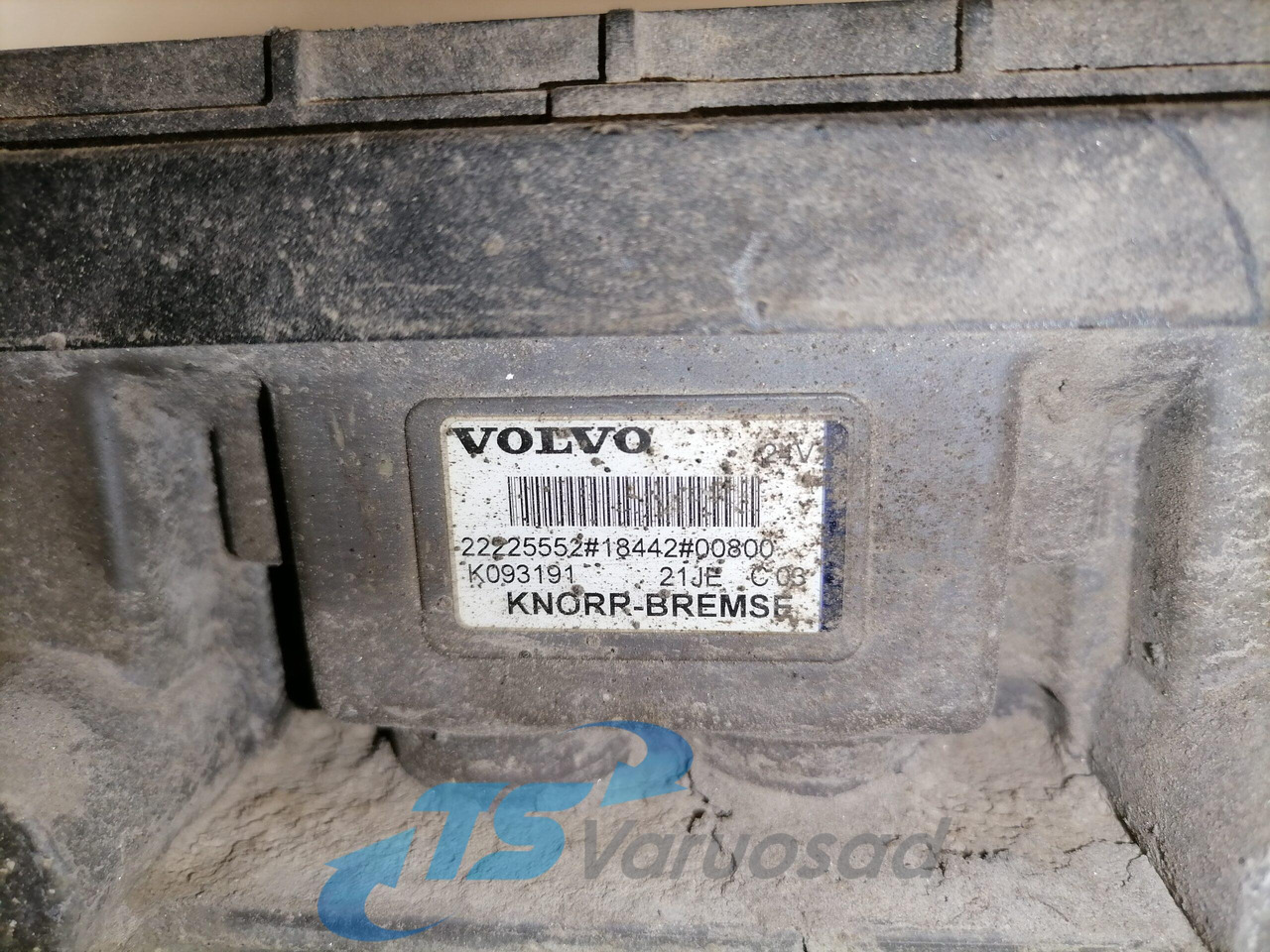 Volvo Rear axel brake pressure control valve 22225552 - Brake valve for Truck: picture 4 Volvo Rear axel brake pressure control valve 22225552 - Brake valve for Truck: picture 4