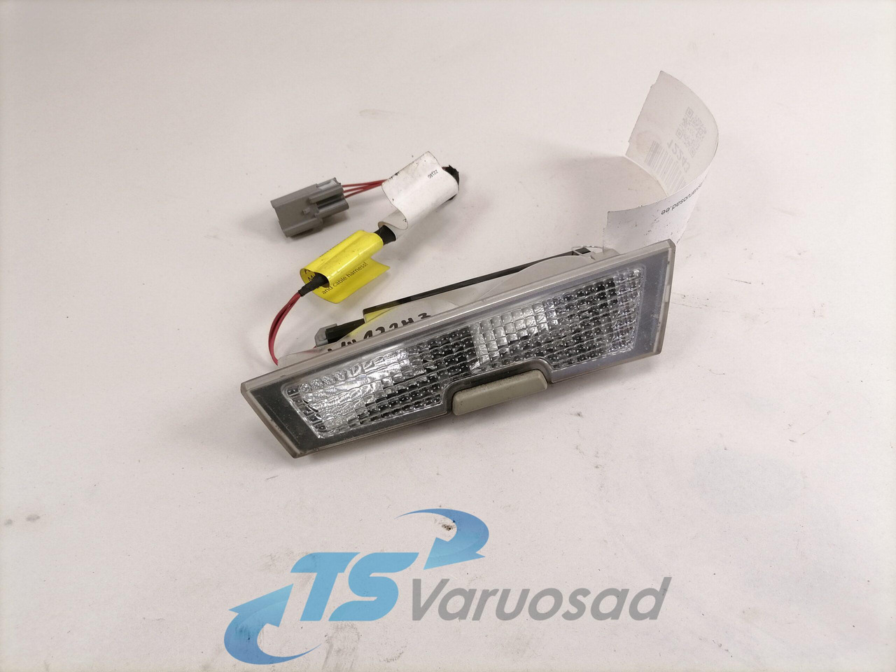 Volvo Salongi valgusti 84144238 - Universal part for Truck: picture 1 Volvo Salongi valgusti 84144238 - Universal part for Truck: picture 1