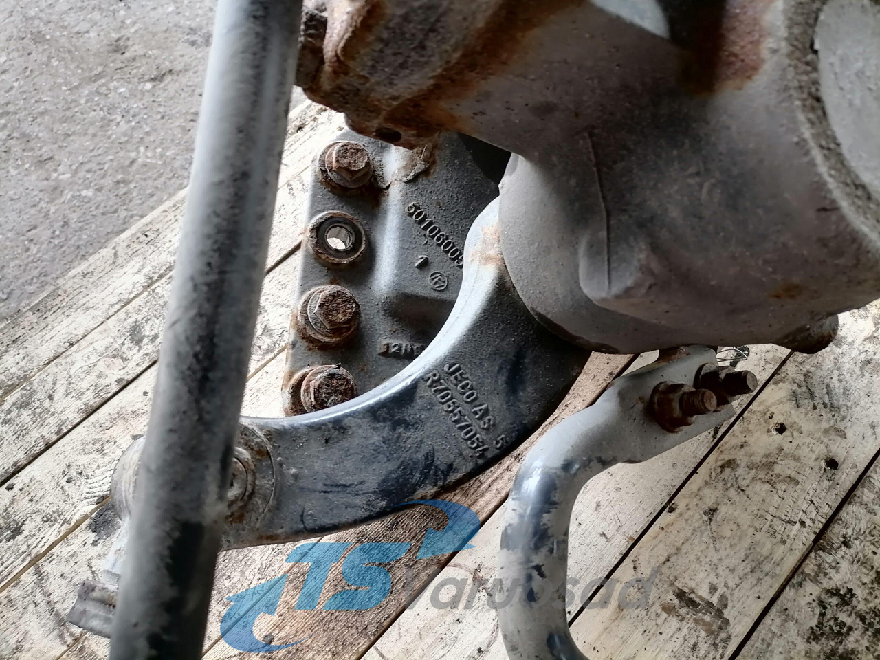 Volvo Steering box 20901108 - Steering gear for Truck: picture 4 Volvo Steering box 20901108 - Steering gear for Truck: picture 4