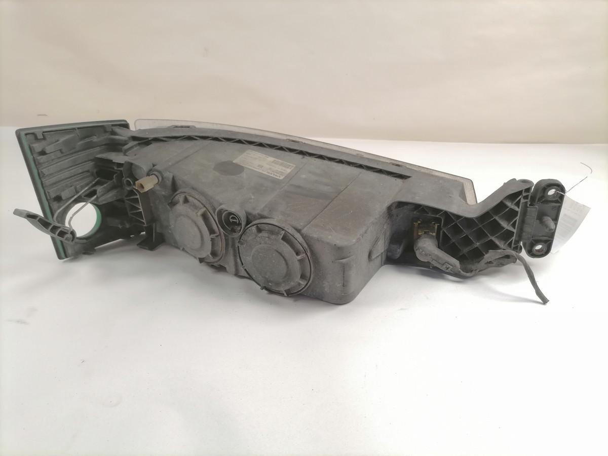 Volvo Udu + kurvituli 84186279 - Lights/ Lighting for Truck: picture 3 Volvo Udu + kurvituli 84186279 - Lights/ Lighting for Truck: picture 3