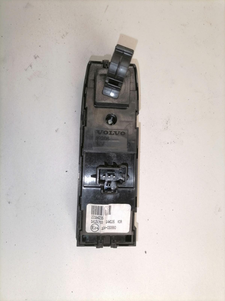 Volvo Volvo lüliti, aknatõstuk 22154235 - Cab for Truck: picture 3 Volvo Volvo lüliti, aknatõstuk 22154235 - Cab for Truck: picture 3