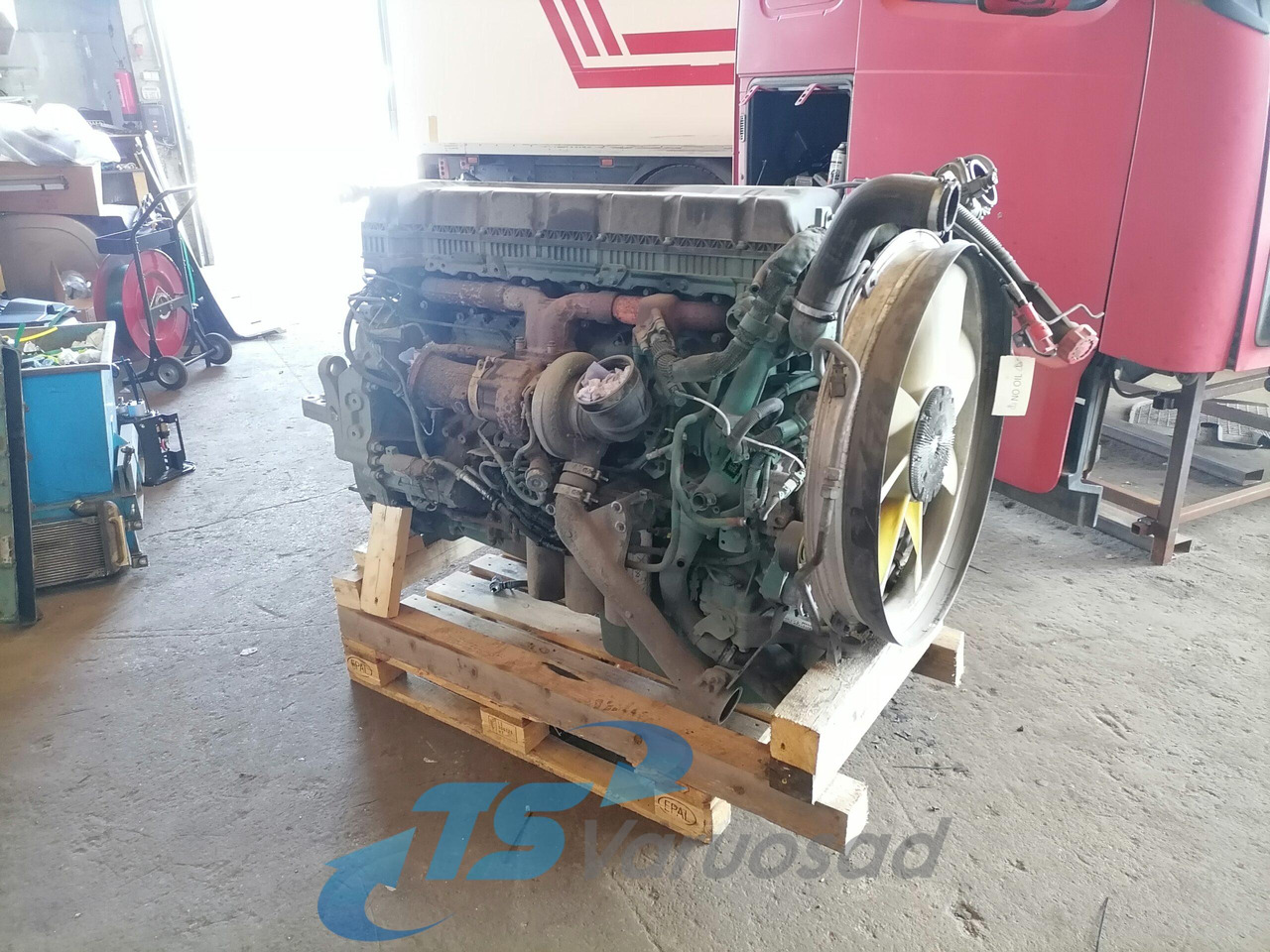 Volvo Volvo mootor D13K460 22070191 - Engine for Truck: picture 1 Volvo Volvo mootor D13K460 22070191 - Engine for Truck: picture 1