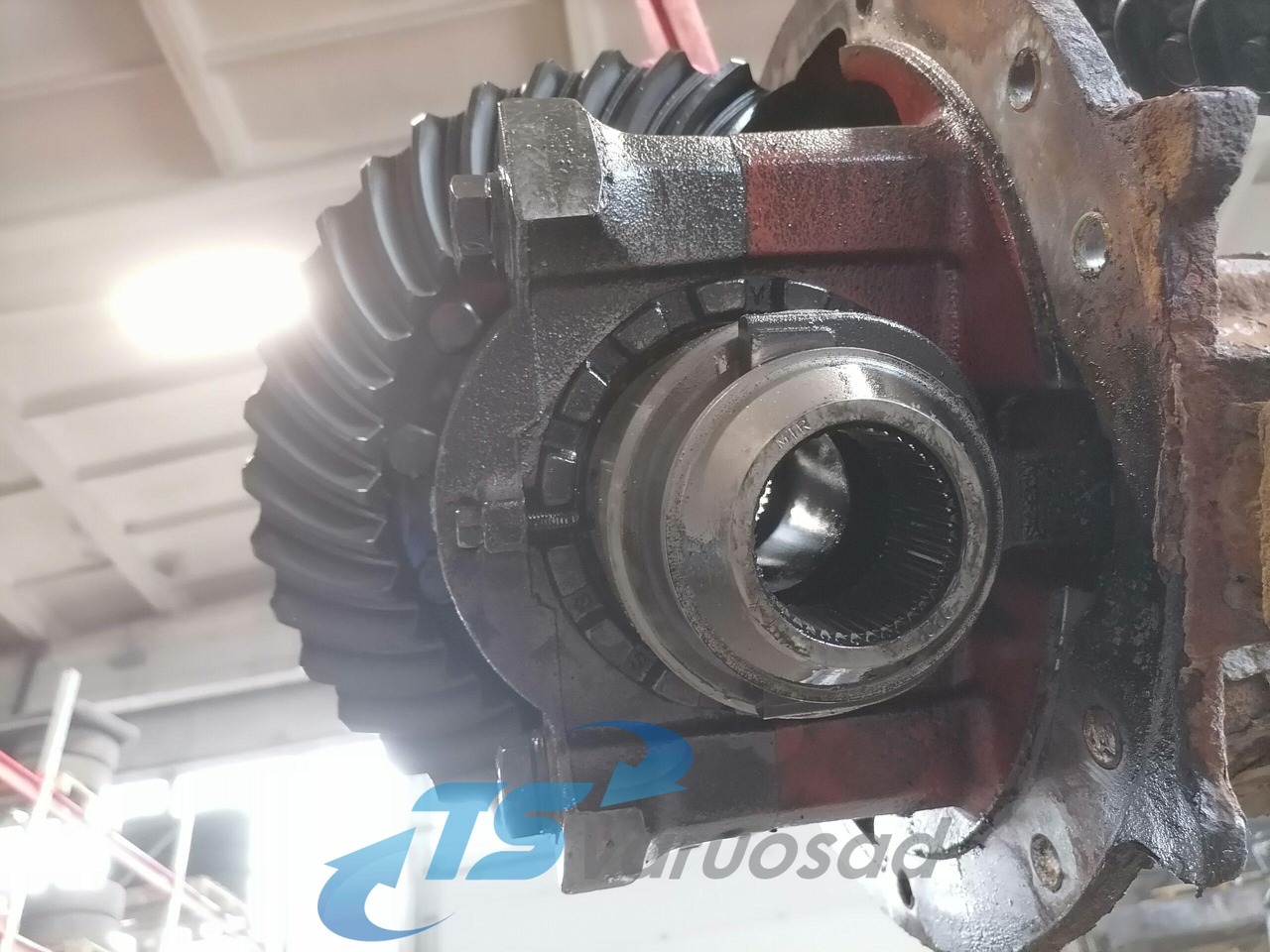 Volvo Volvo reduktor 3,9 RSS1125A - Final drive for Truck: picture 3 Volvo Volvo reduktor 3,9 RSS1125A - Final drive for Truck: picture 3