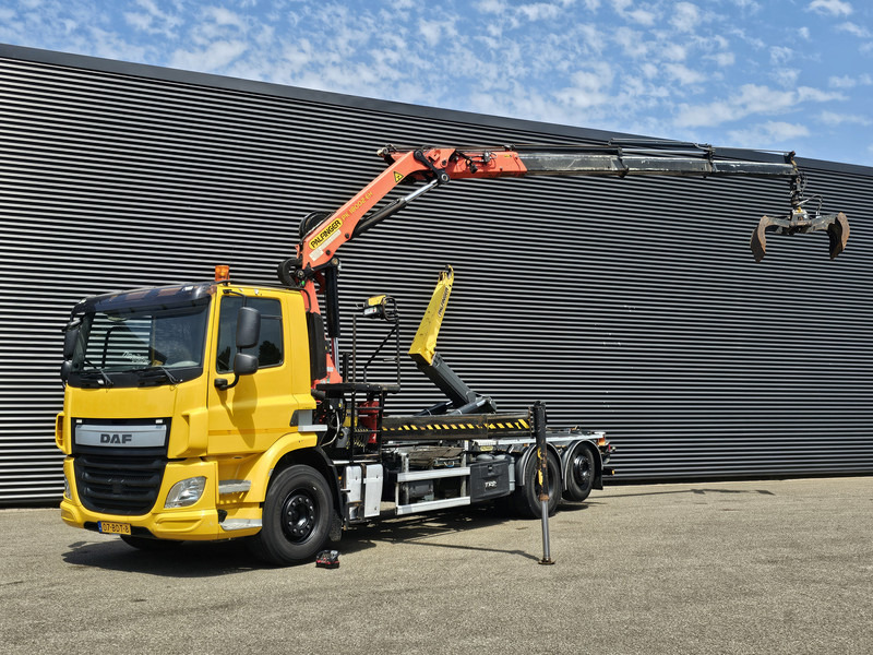 DAF CF 330 6x2-4 / PALFINGER CRANE + HOOKLIFT - Hook lift truck, Crane truck: picture 1 DAF CF 330 6x2-4 / PALFINGER CRANE + HOOKLIFT - Hook lift truck, Crane truck: picture 1