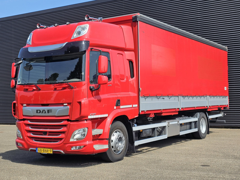 DAF CF 340 SPACECAB / 2 X BDF LAADBAK - Curtainsider truck: picture 2 DAF CF 340 SPACECAB / 2 X BDF LAADBAK - Curtainsider truck: picture 2