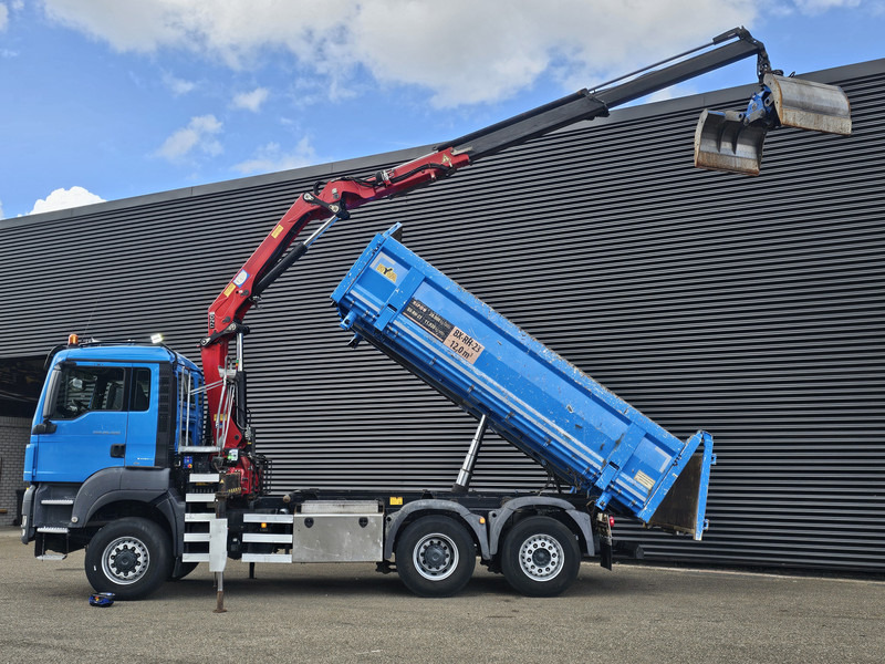 MAN TGS 28.400 6X4-4 BL / CRANE + 2 SIDE TIPPER - Tipper, Crane truck: picture 2 MAN TGS 28.400 6X4-4 BL / CRANE + 2 SIDE TIPPER - Tipper, Crane truck: picture 2