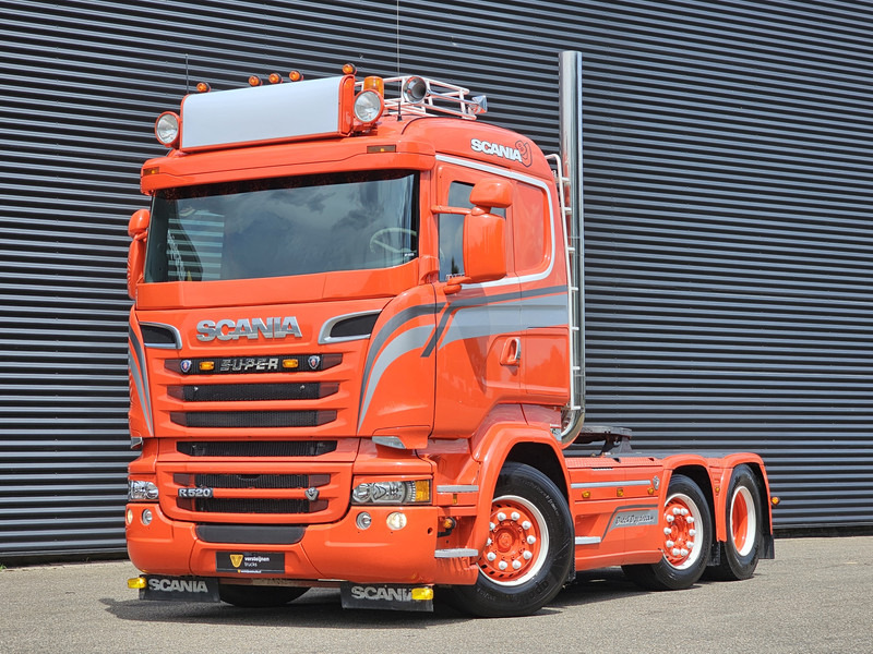 Scania R520 V8 6x2/4 - MANUAL GEARBOX / SHOWTRUCK. - Tractor unit: picture 1 Scania R520 V8 6x2/4 - MANUAL GEARBOX / SHOWTRUCK. - Tractor unit: picture 1