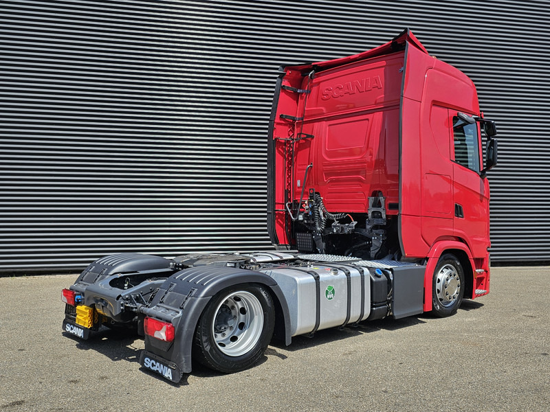 Scania S500 4x2 / LOWDECK / MEGA / PARKING COOLER / RETARDER - Tractor unit: picture 2 Scania S500 4x2 / LOWDECK / MEGA / PARKING COOLER / RETARDER - Tractor unit: picture 2