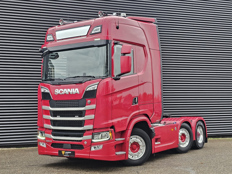 Scania S660 V8 6x2/4 / RETARDER / HYDRAULIC / FULL AIR - Tractor unit: picture 1 Scania S660 V8 6x2/4 / RETARDER / HYDRAULIC / FULL AIR - Tractor unit: picture 1