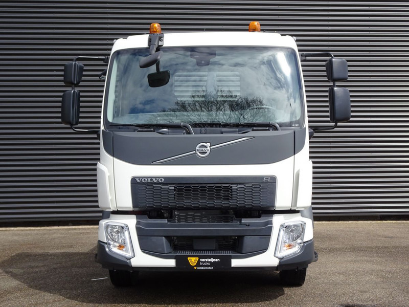 Volvo FL 240 /4X2 / HAAKARM / AMPIROLLE / !!NEW!! - Hook lift truck: picture 4 Volvo FL 240 /4X2 / HAAKARM / AMPIROLLE / !!NEW!! - Hook lift truck: picture 4