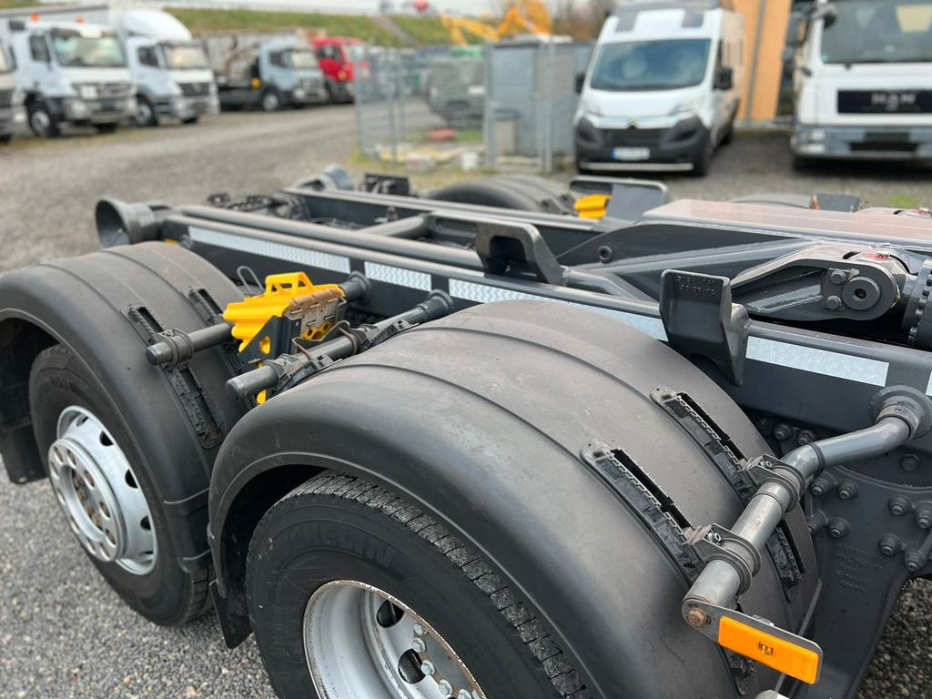 Hook lift truck Mercedes-Benz 2541 6X2 Meiller  Funk  Zustand wie 200 tkm Mercedes-Benz 2541 6X2 Meiller RK 20.65 Funk  | Top Zustand!: picture 9