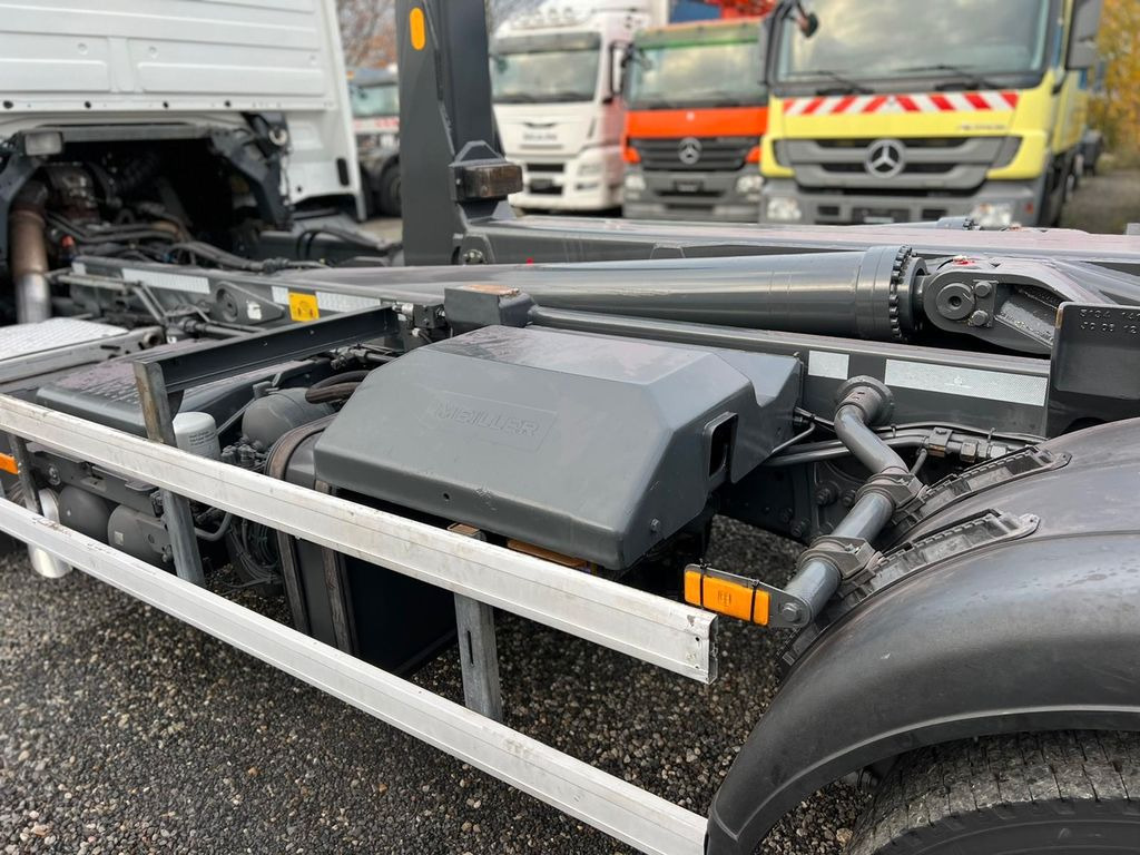 Hook lift truck Mercedes-Benz 2541 6X2 Meiller  Funk  Zustand wie 200 tkm Mercedes-Benz 2541 6X2 Meiller RK 20.65 Funk  | Top Zustand!: picture 15
