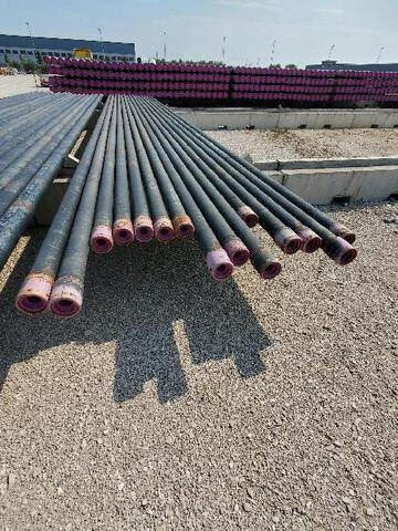 Lot of Misc. Drilling & Well Completion Equipment - Attachment for Drilling rig: picture 1 Lot of Misc. Drilling & Well Completion Equipment - Attachment for Drilling rig: picture 1