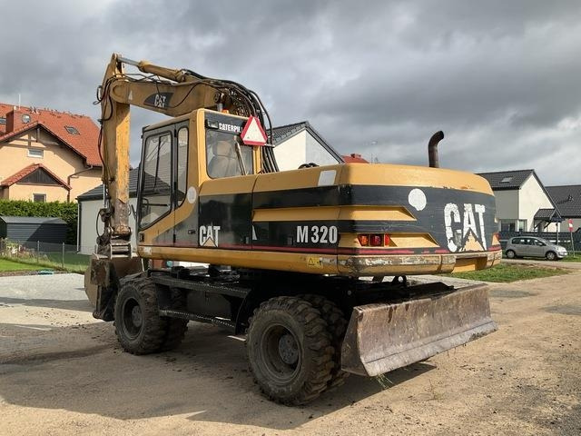 CAT M320 - Wheel excavator: picture 3 CAT M320 - Wheel excavator: picture 3